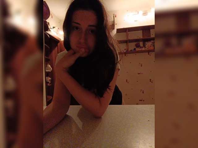 KristinaScott live cam on BongaCams