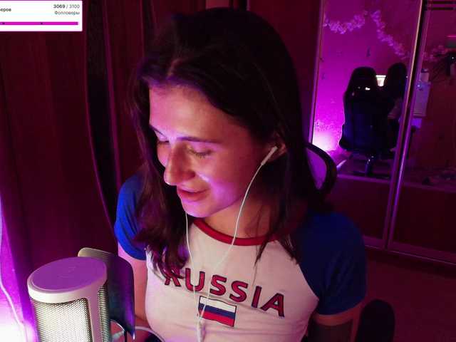 KristinaScott live cam on BongaCams