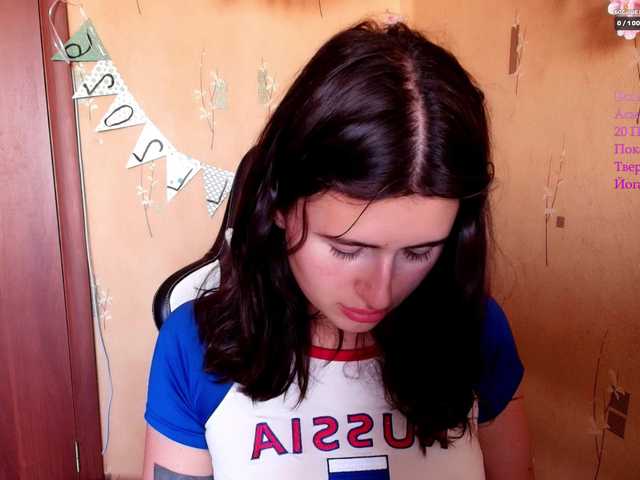 KristinaScott live cam on BongaCams