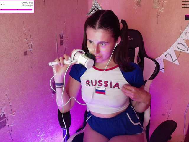 KristinaScott live cam on BongaCams