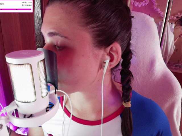 KristinaScott live cam on BongaCams