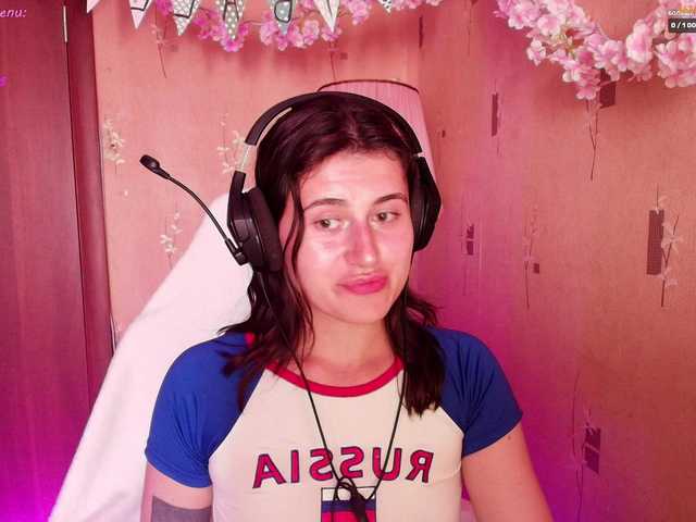 KristinaScott live cam on BongaCams