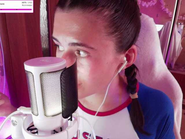 KristinaScott live cam on BongaCams