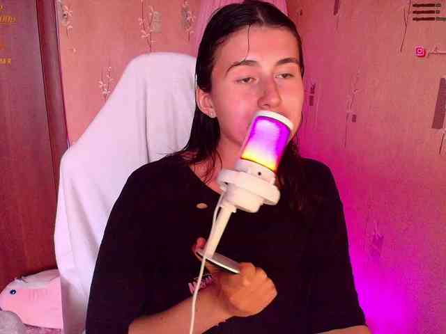 BetterBarbie webcam