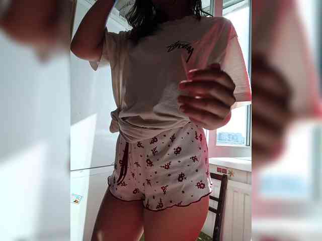 KristinaScott webcam