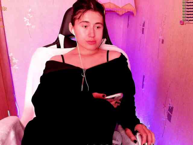 KristinaScott Live Webcam on BongaCams