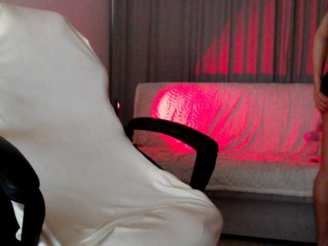 Lili-asian live cam