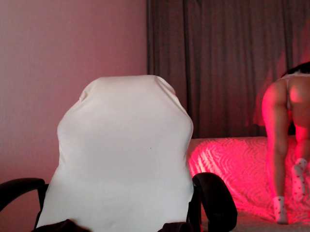  Lili-asian chat room