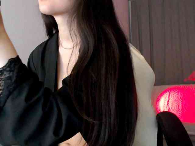 Lili-asian Lili-asian