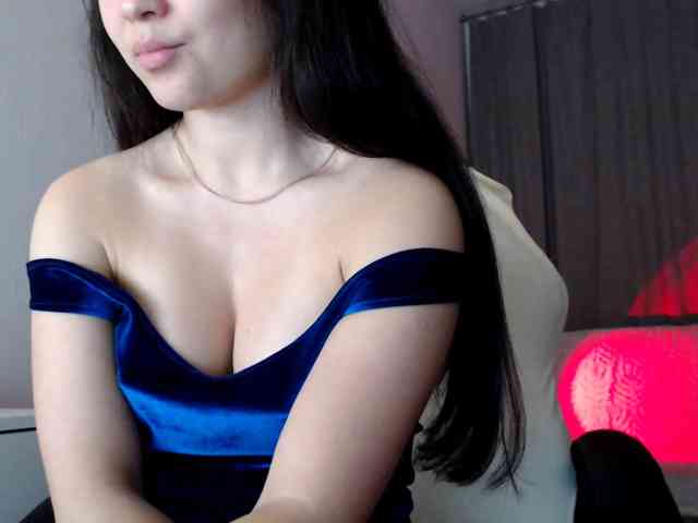 Lili-asian Lili-asian