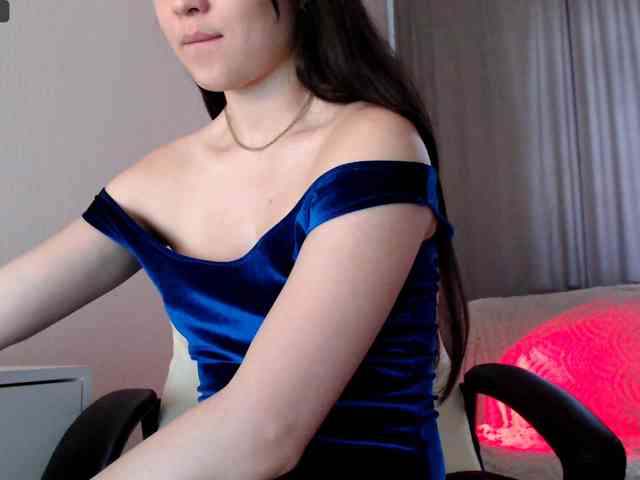 Lili-asian Lili-asian