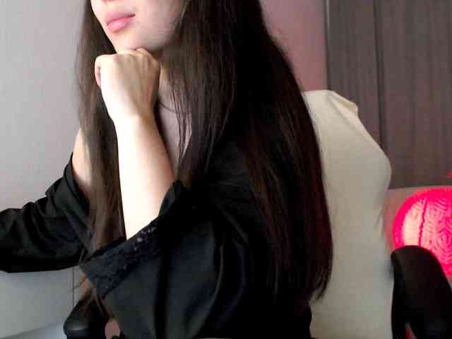 Lili-asian Lili-asian