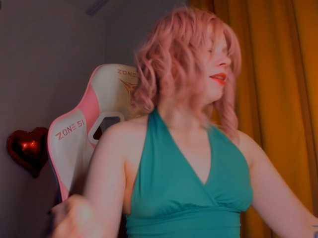 CutieSue, live now on BongaCams
