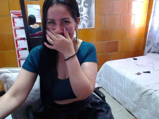Charlotemple5 live cam on BongaCams