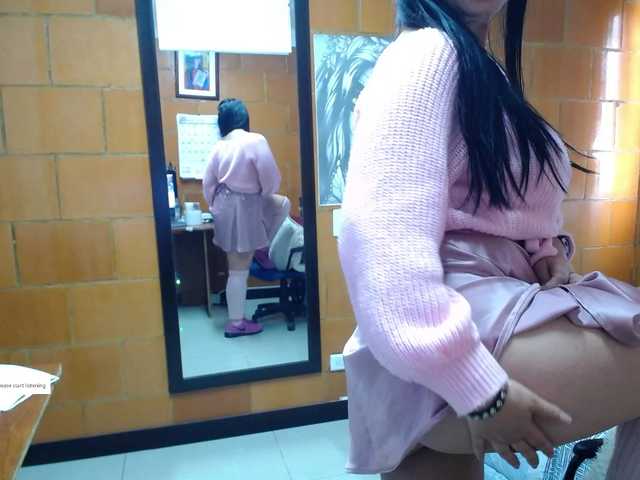 Charlotemple5 live cam on BongaCams
