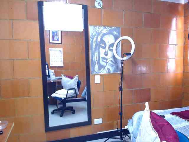 Charlotemple5 webcam