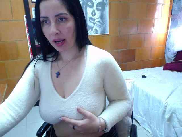 Charlotemple5 Live Webcam on BongaCams