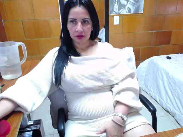 Charlotemple5 Live Webcam on BongaCams