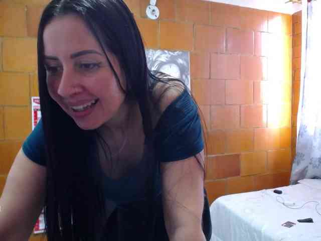 Modella: Charlotemple5