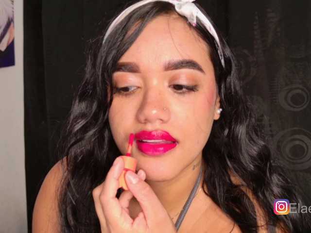 ela-endez live cam on BongaCams