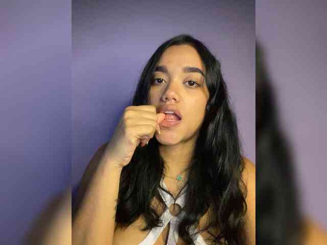 ElaEndez webcam