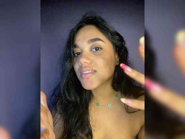 ElaEndez webcam