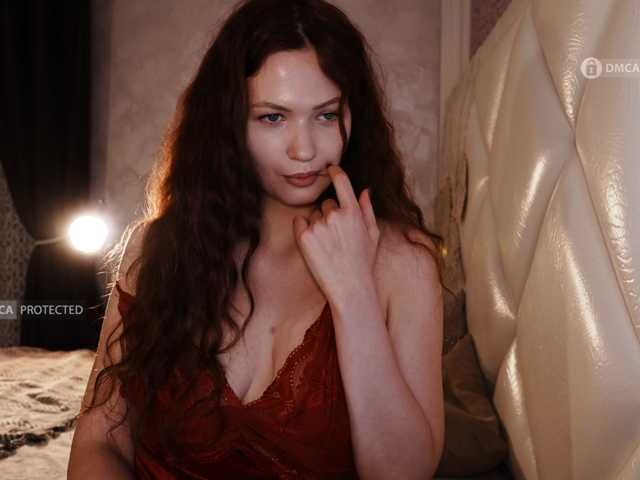 NudeNight live cam preview
