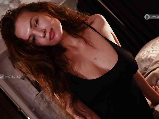 NudeNight webcam
