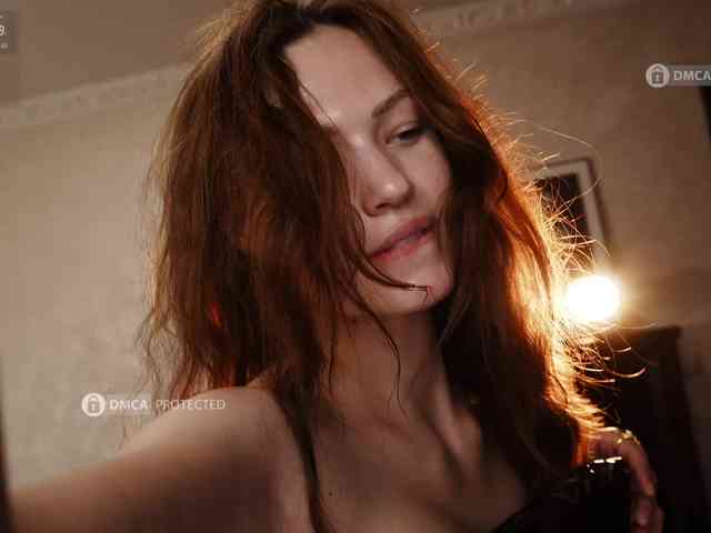 NudeNight webcam