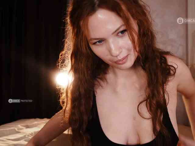 NudeNight webcam