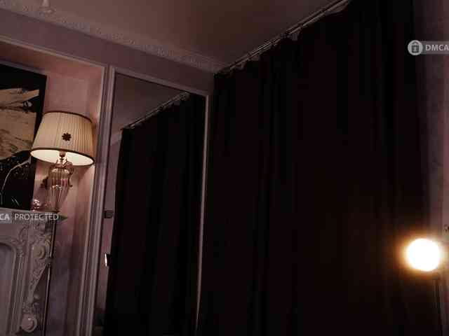 NudeNight webcam