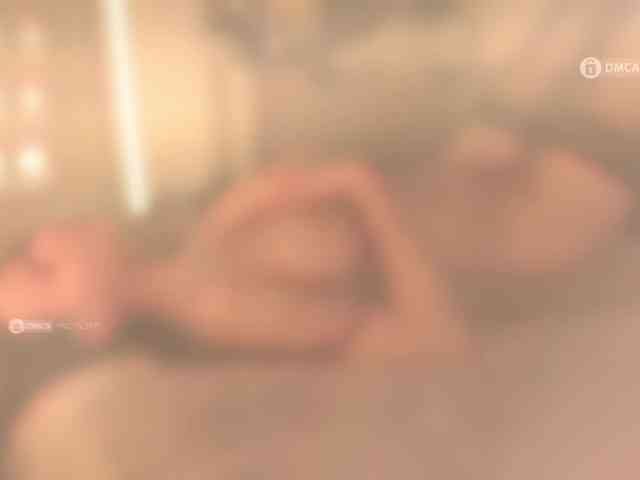 NudeNight webcam