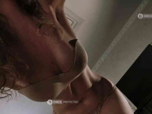 NudeNight webcam