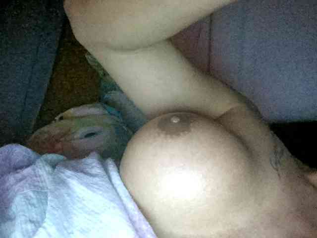cycycy024 Live Webcam on BongaCams