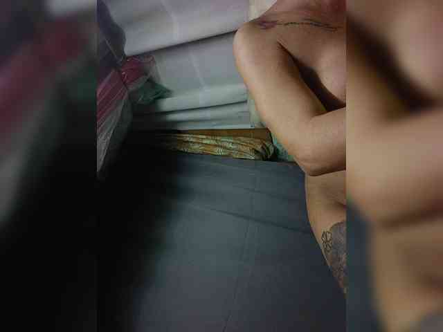 cycycy024 Live Webcam on BongaCams