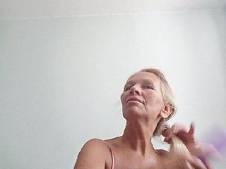 Victoria-sexi Porn Show