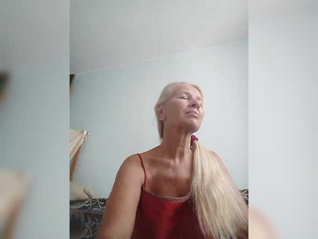 victoria71 live cam on BongaCams