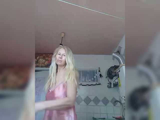 victoria71 live cam