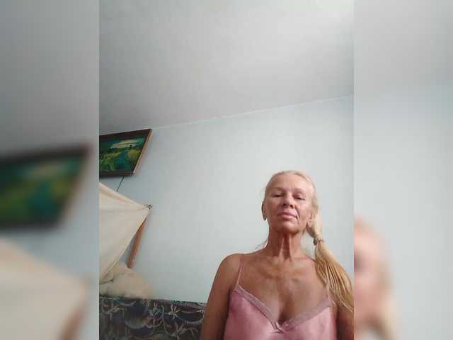 victoria71 live sex