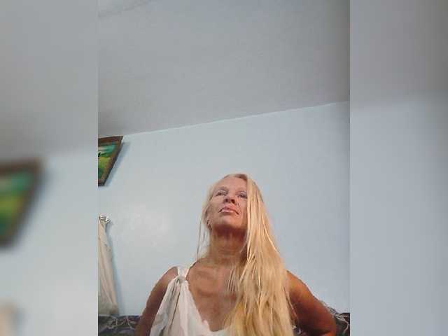 victoria71 live webcam show