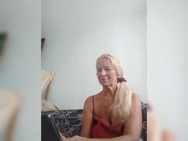 victoria71 live cam on BongaCams