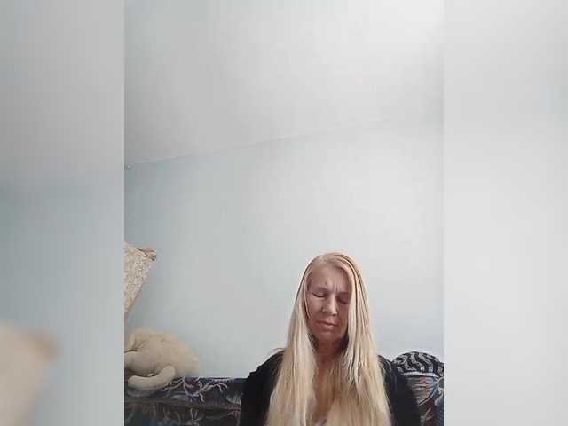 victoria71's BongaCams show and profile