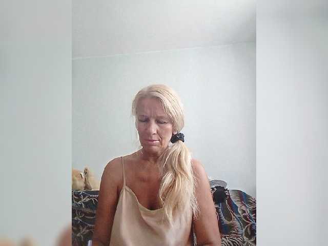 victoria71 live cam on BongaCams