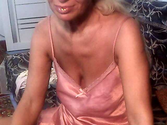 victoria71 live cam on BongaCams