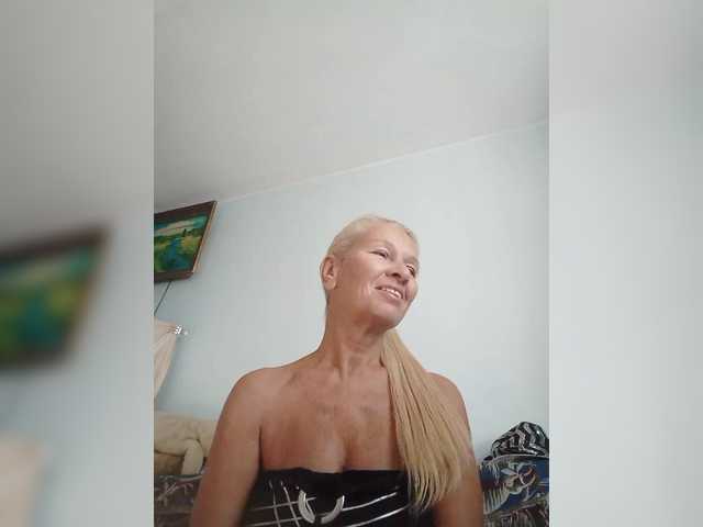 victoria71 live cam on BongaCams