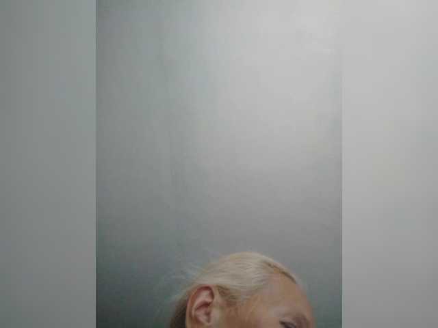 victoria71 live cam on BongaCams