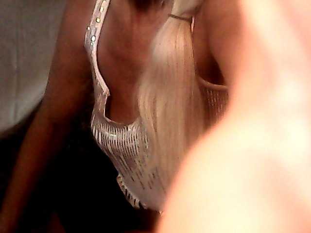 victoria71 live cam on BongaCams