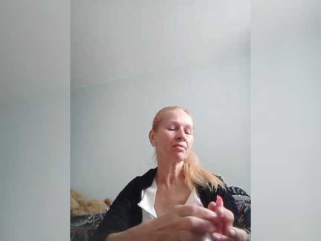 victoria71's BongaCams show and profile