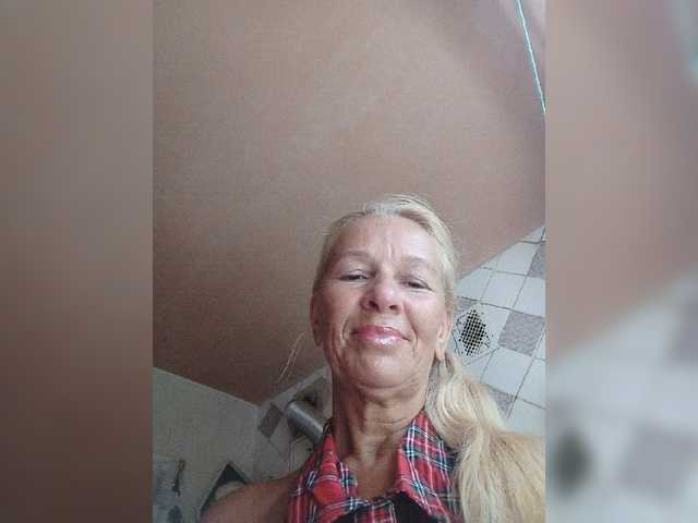 victoria71 live cam on BongaCams