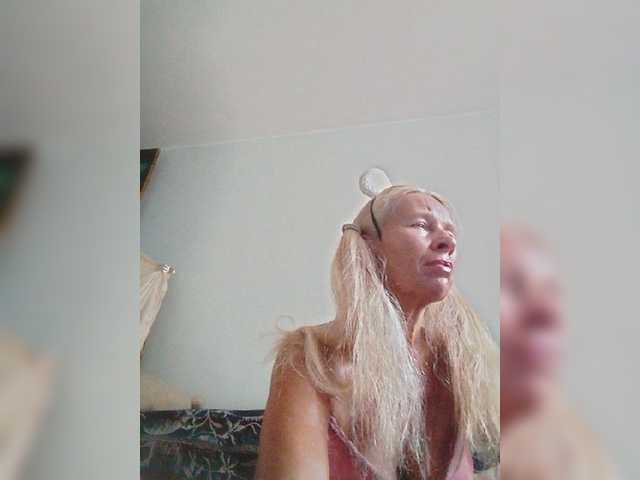 victoria71 live cam on BongaCams